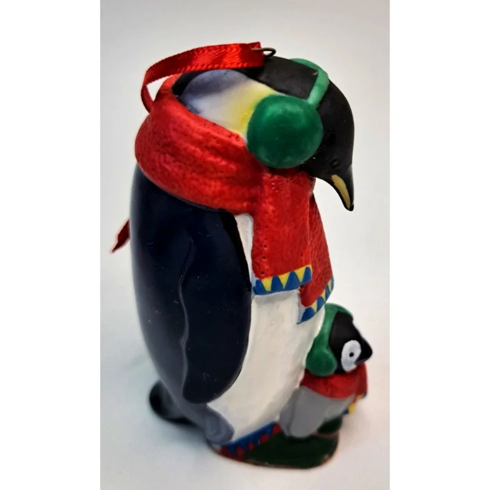 Vtg 2001 Hallmark Keepsake Ornament Safe And‎ Snug Penguins Porcelain Y2K